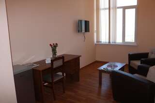 Отель Biotech Guest Room Ереван Люкс-1