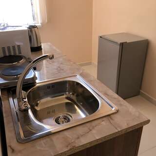 Отель Biotech Guest Room Ереван Бюджетный двухместный номер с 2 отдельными кроватями-5