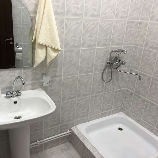 Отель Biotech Guest Room Ереван-13