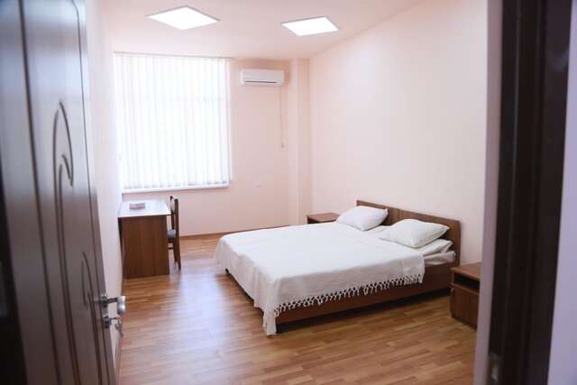 Отель Biotech Guest Room Ереван-27