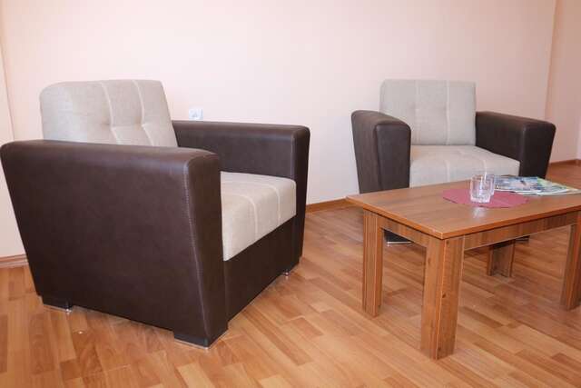 Отель Biotech Guest Room Ереван-10